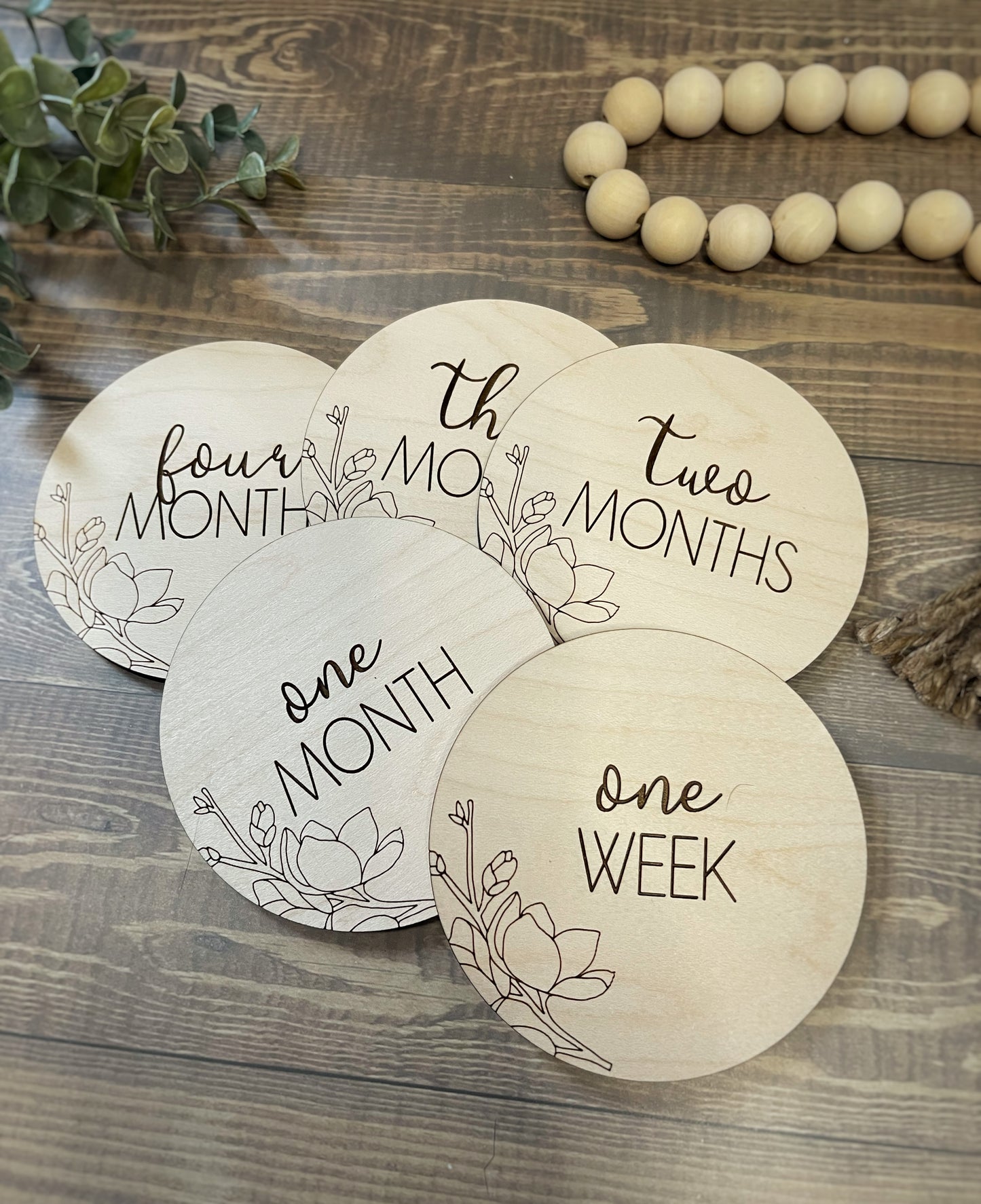 Floral baby monthly milestones