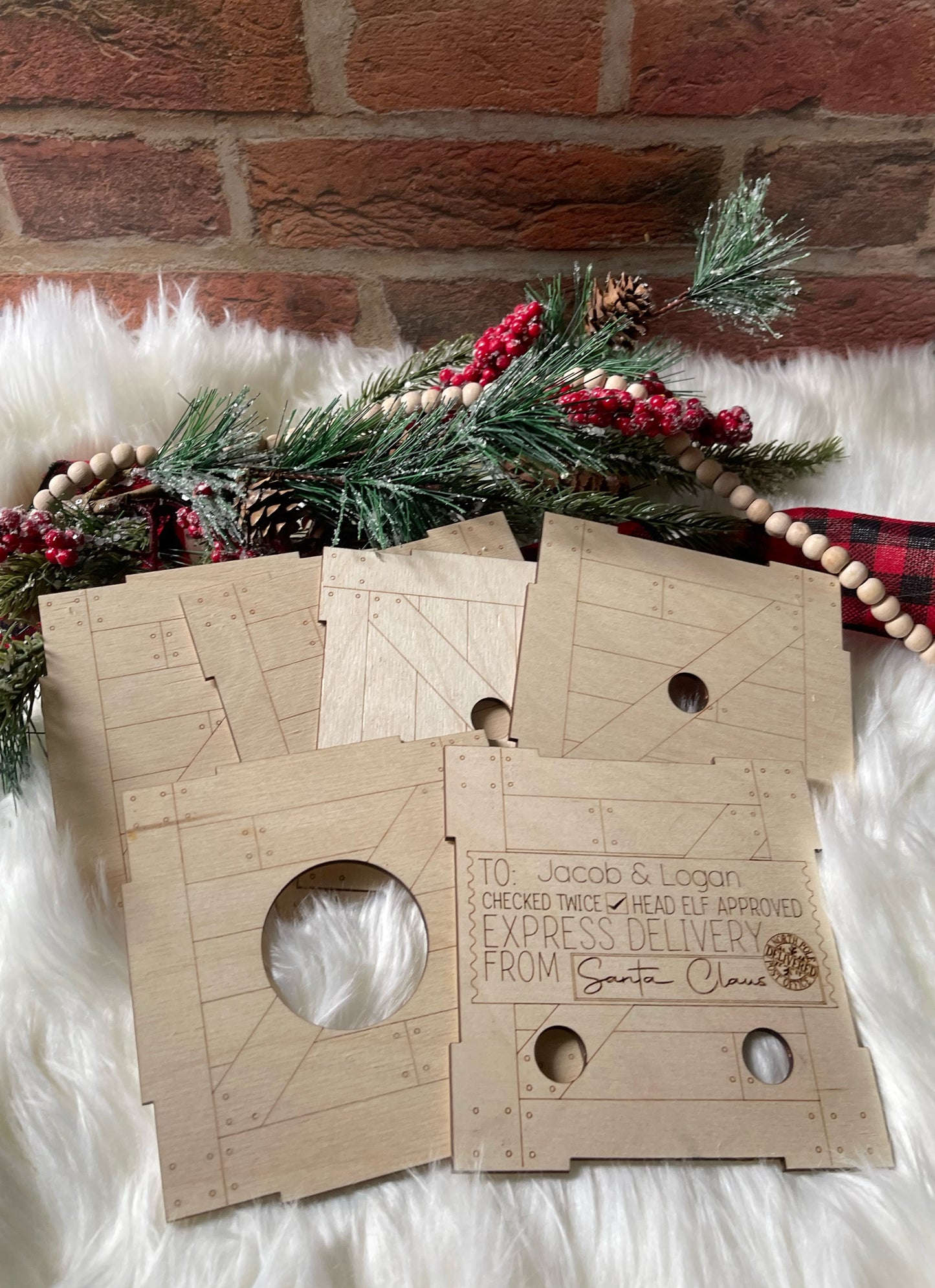 Elf arrival crate