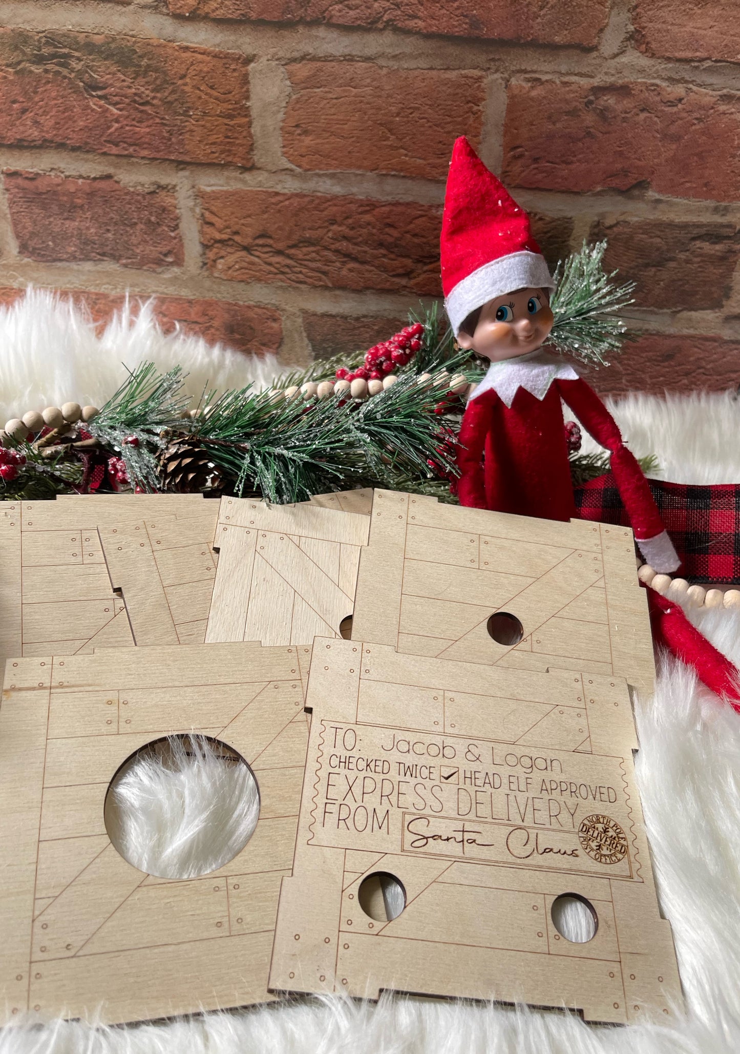 Elf arrival crate